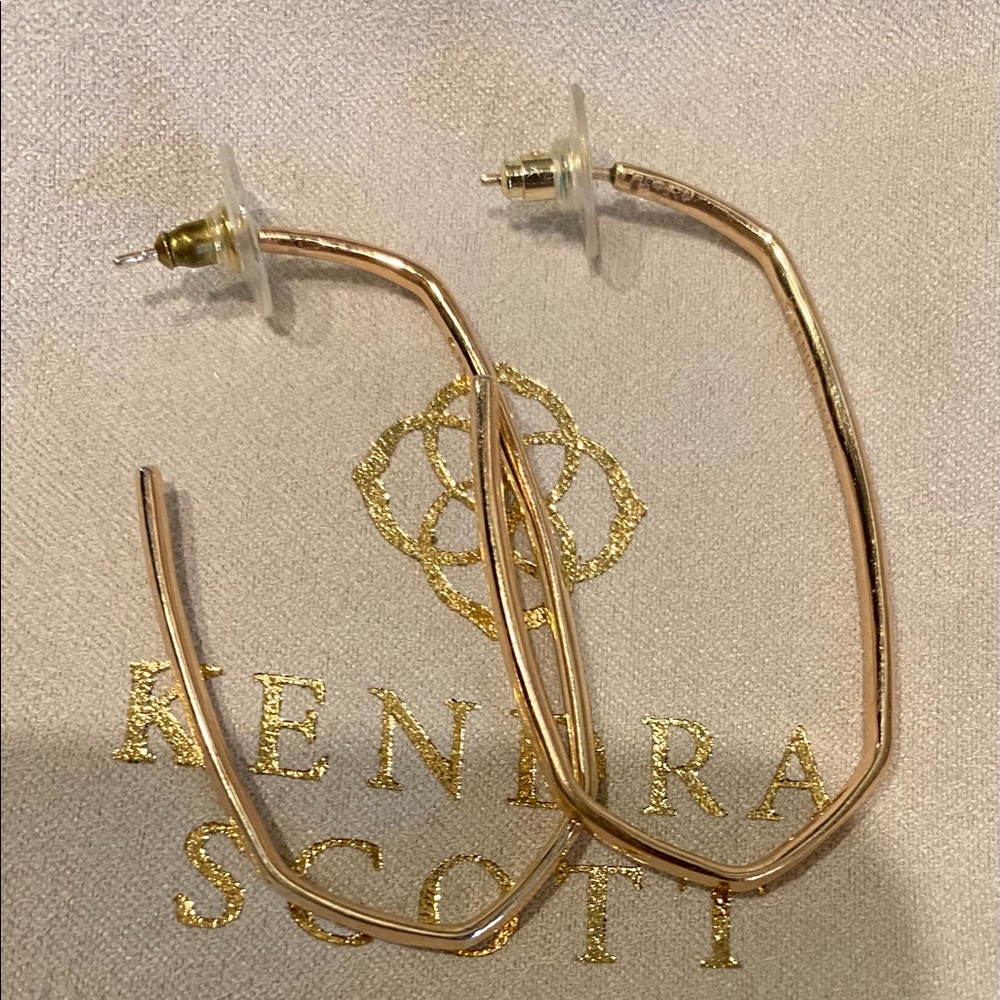 Kendra Scott Danielle Hoops